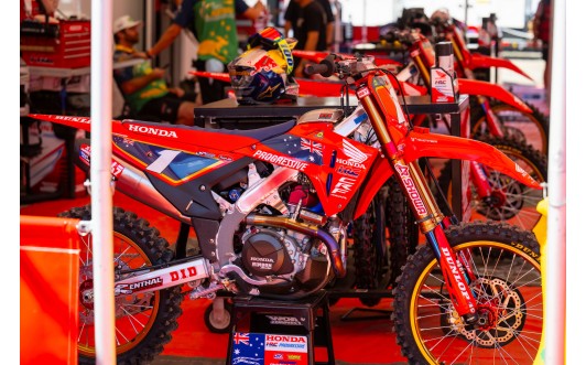 '25 Honda HRC Australia MXoN full kit.