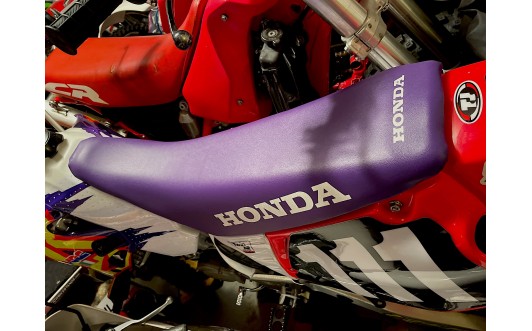 1995 Honda Purple OEM Replica Seat Cover.