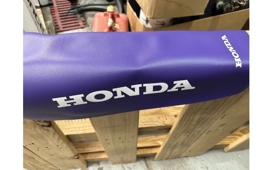 1995 Honda Purple OEM Replica Seat Cover.