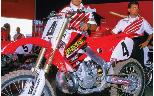 '98 OR '99 TEAM HONDA BACKGROUNDS