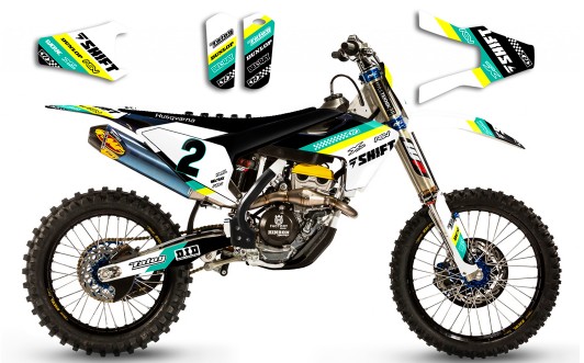 HUSQVARNA FLAG GRAPHICS