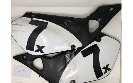 '97 - '99 CR250, '98 - '99 CR125 SIDE PLATES