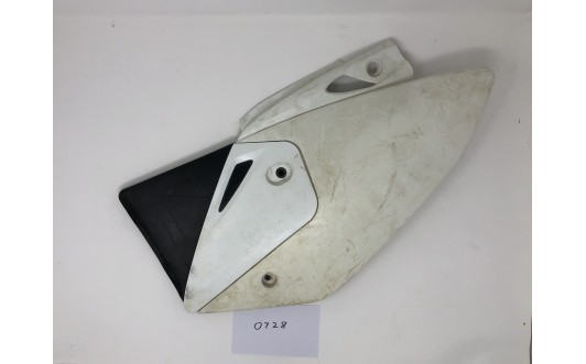 250X HONDA SIDE PANEL PLASTIC