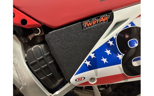 GRIPPER AIR BOX PROTECTION