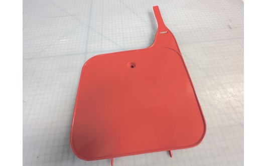 '85-'90 CR125/500. '85-'89 CR250 FRONT PLATE PLASTIC